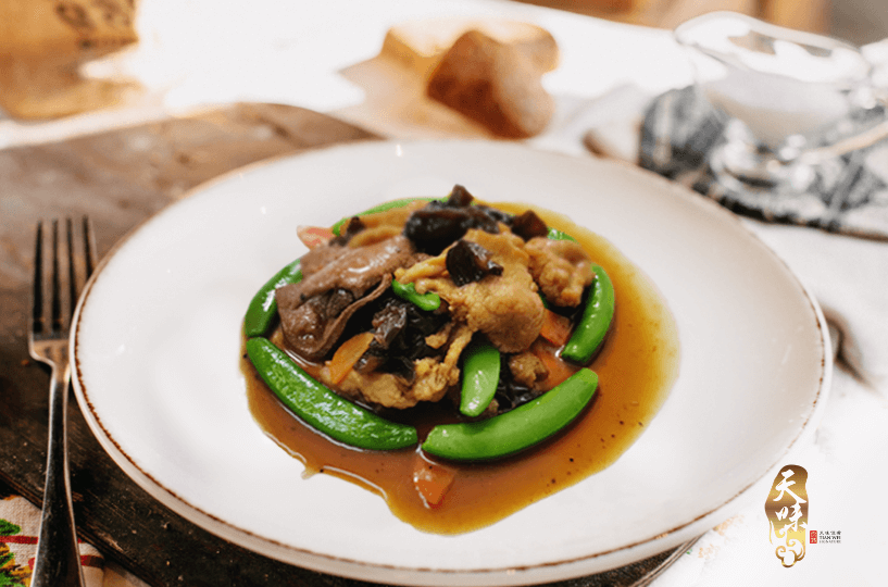 Stir Fried Sweet Pea With Kidney And Liver with D.O.M