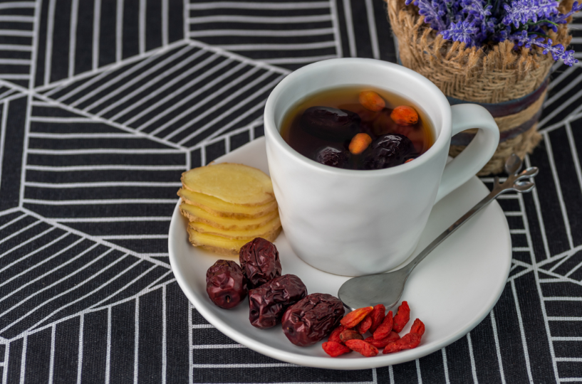 The Role of Red Dates Tea in Traditional Chinese Medicine for Postnatal Health